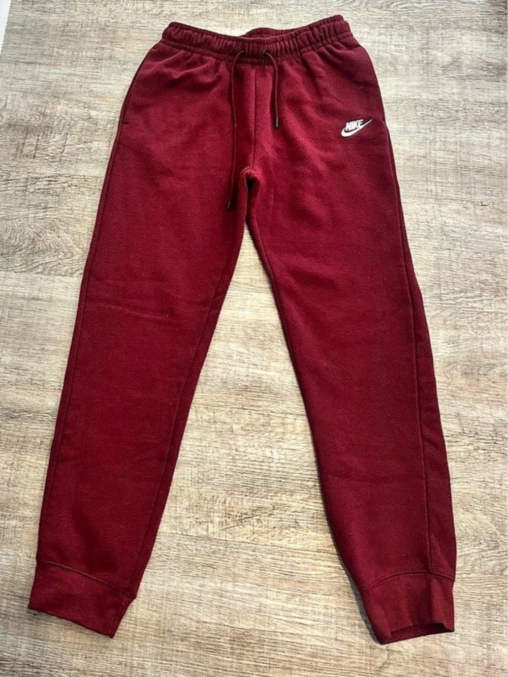 Nike Sportswear Club Fleece Joggers Red Small